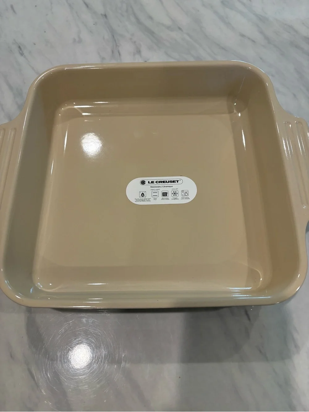 NWT Le Creuset Square Stoneware Baking Dish - Ultra Violet